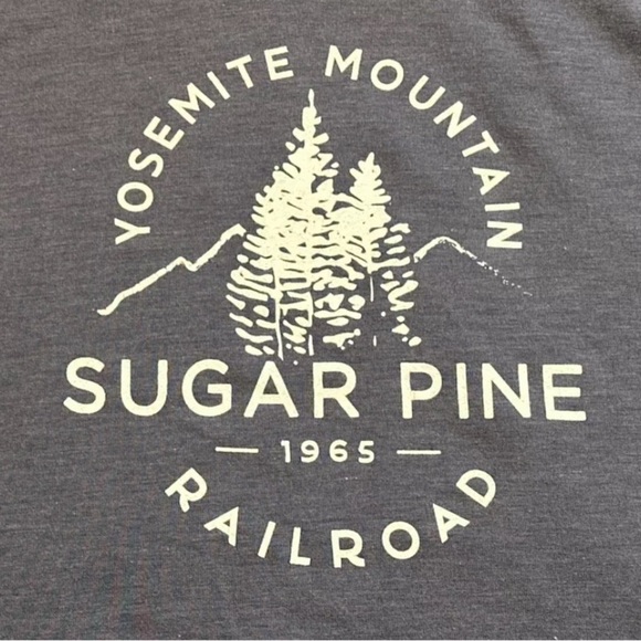 Yosemite Mountain Sugar Pine Railroad California Gray Lightweight Hoodie Large - Picture 2 of 4
